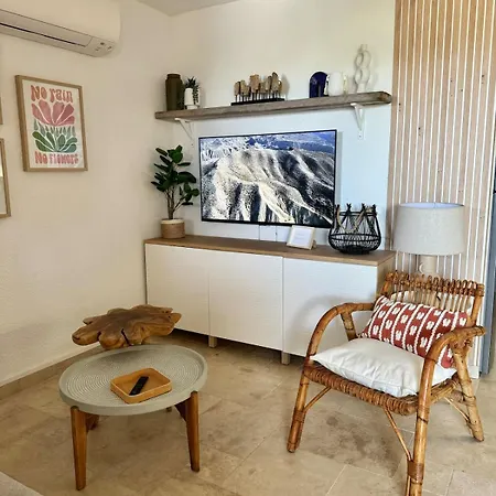 Le Sunset 4 Person Sea View And Pool Roquebrune-sur-Argens