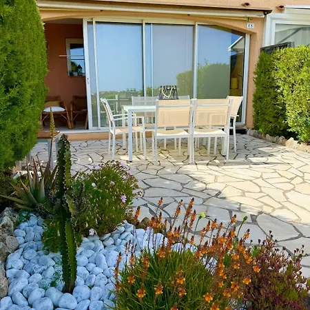 Apartment Le Sunset 4 Person Sea View And Pool Roquebrune-sur-Argens