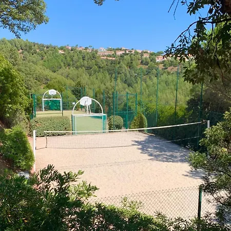 Le Sunset 4 Person Sea View And Pool Apartment